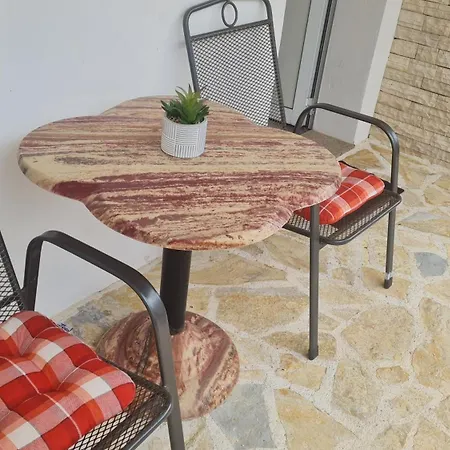 Lovmar Apartment
