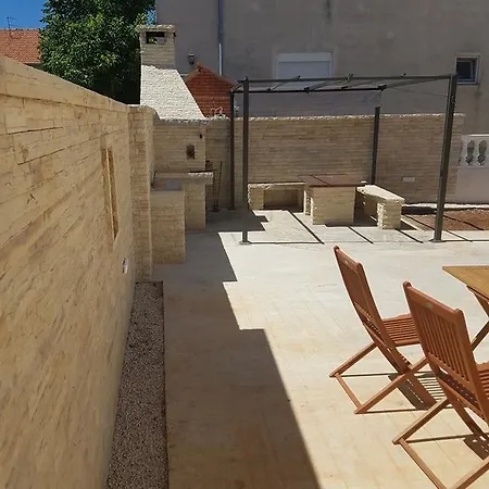 Lovmar Daire Zadar